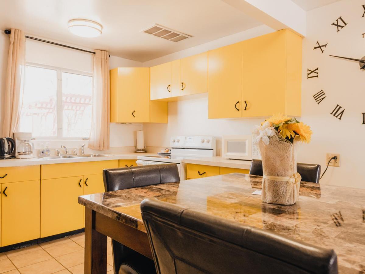 1 Or 3 Bedroom Apartment With Full Kitchen Page Ngoại thất bức ảnh
